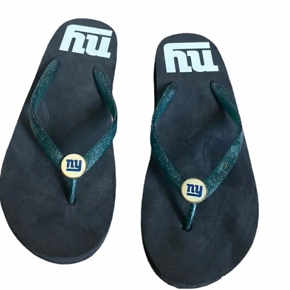 New York Giants Flip Flops Women’s M NFL Team Sandals